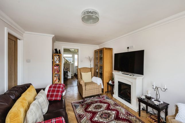 39, Gwerneinon Road, Swansea photo 4