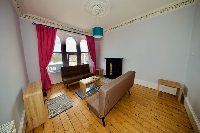 Thumbnail Flat to rent in High Street, Newport On Tay, Fife