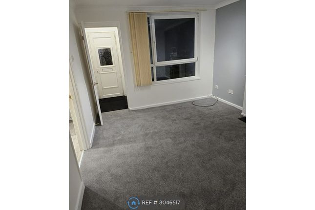 Bamford Court, Rochdale photo 2