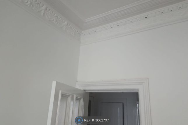 Meadowpark Street, Glasgow photo 5