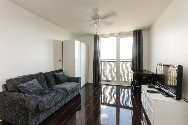 Grosvenor Waterside, Chelsea photo 2