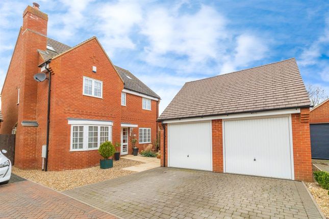 Detached house for sale in The Mead, Soulbury, Buckinghamshire