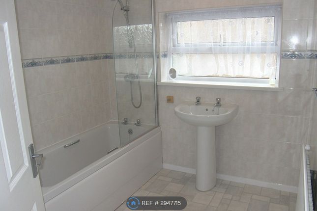 A Welham Drive, Moorgate, Rotherham photo 4