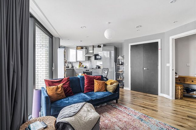 Flat for sale in The Waldrons, Croydon