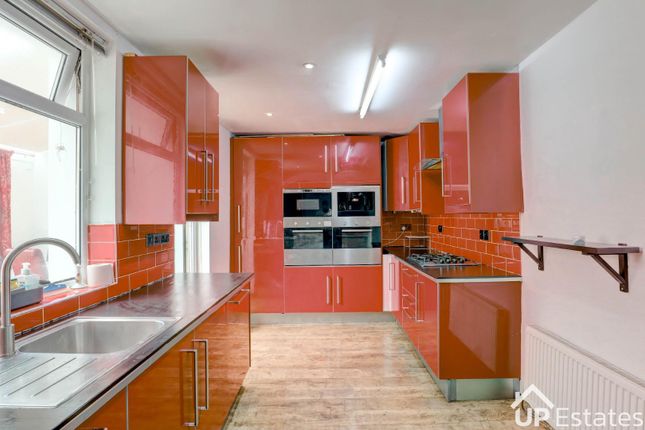 4, Barton Road, Coventry photo 4