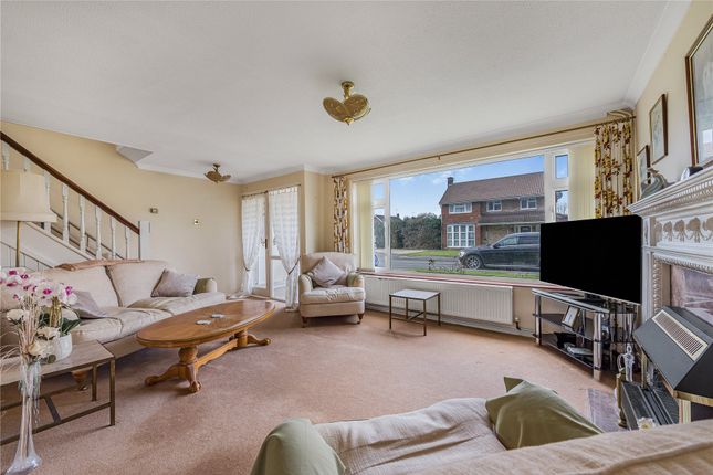 9, Field End, Woking photo 4