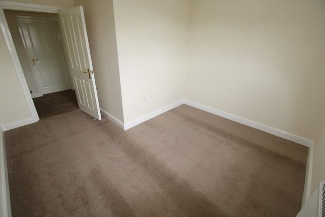 Stonepine Place, Dudley photo 5