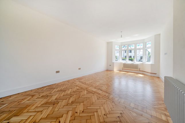 61, Crantock Road, London photo 3