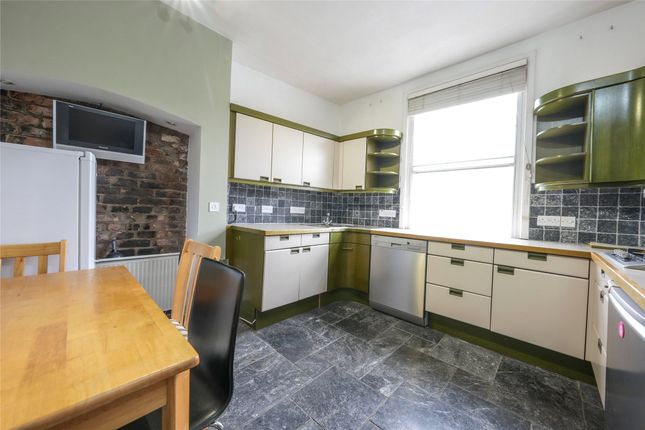 Terraced house to rent in Leazes Crescent, City Centre, Newcastle Upon Tyne