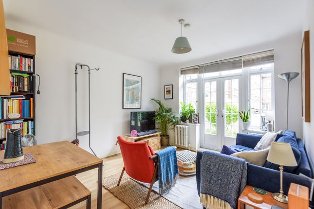 Thumbnail Flat for sale in Leigham Court Road, Streatham Hill