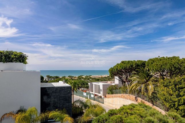 Thumbnail Land for sale in Vale Do Lobo, Almancil, Algarve