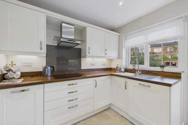 26, Tennyson Drive, Malvern photo 4