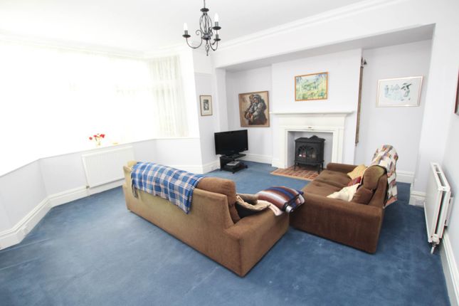 13, Ashburnham Gardens, Eastbourne photo 3