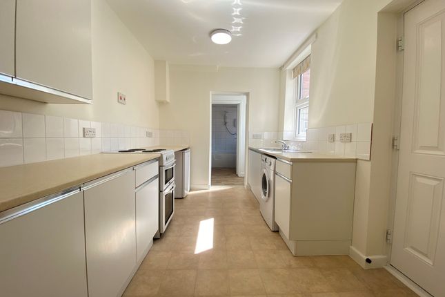 Flat to rent in St. Wulstans Crescent, Worcester