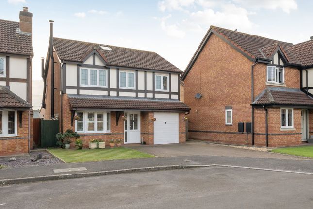 4-bed house on 11, Cornflower Way, Melksham, £475,000