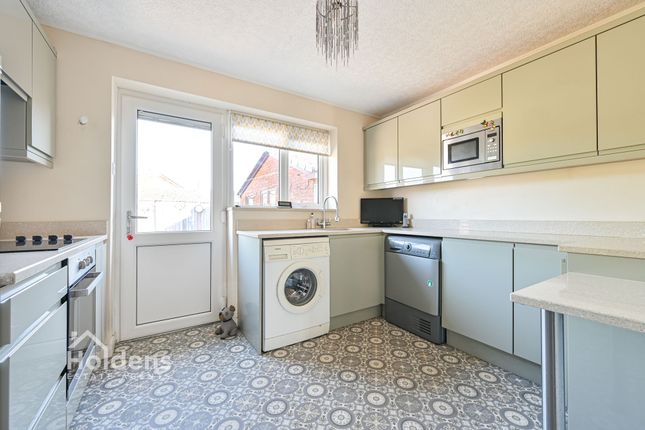 14 St. Marys Close, Preston photo 3