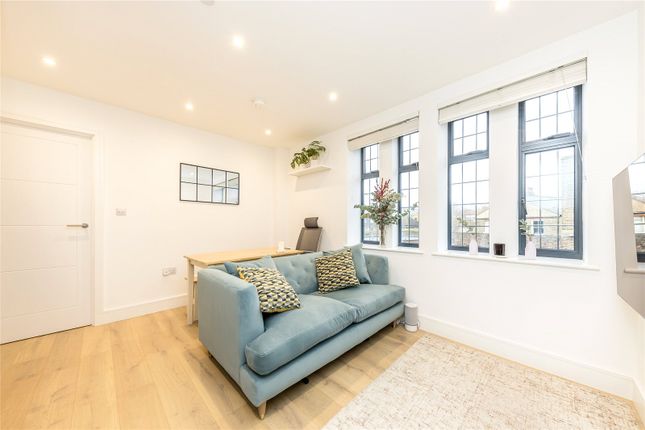 Flat for sale in Abbeville Road, London