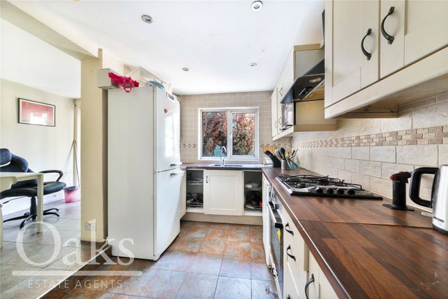 13, Davidson Road, Surrey photo 3