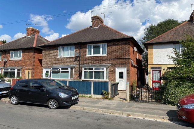 Terraced house to rent in Henry Road, Beeston