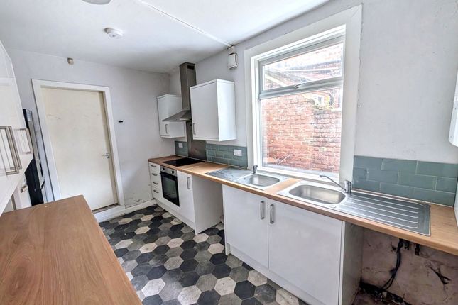 34, Albert Terrace, Middlesbrough photo 4