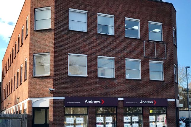 Office to let in Park Terrace, Worcester Park