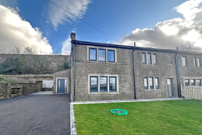 Thumbnail Barn conversion for sale in New Hey Road, Scammonden