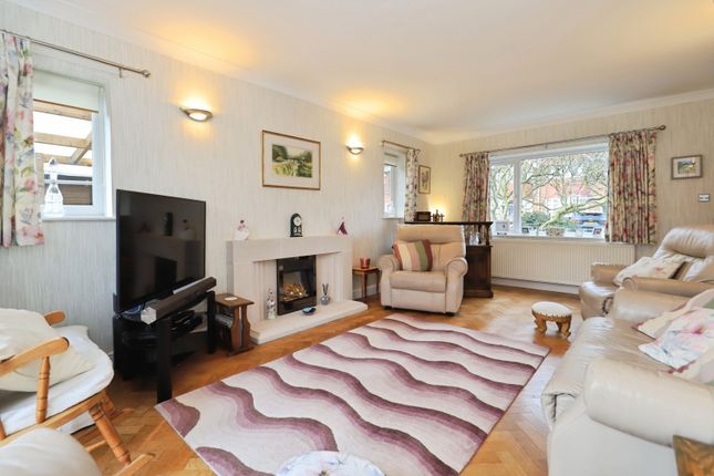 29, Farm Road, Wolverhampton photo 2