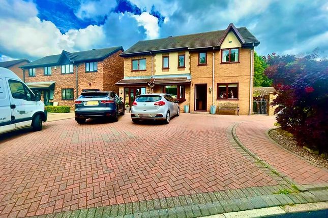 Thumbnail Detached house for sale in Hoskers Nook, Daisy Hill, Westhoughton, Bolton