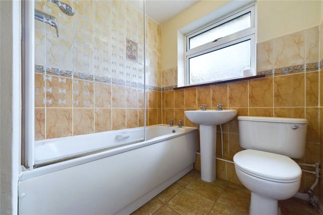 Maisonette for sale in Andrews Close, Theale, Reading, Berkshire