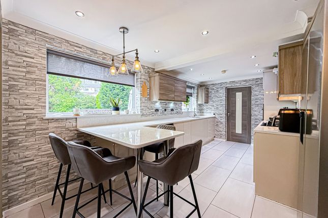 17 Lynton Green, Liverpool photo 2