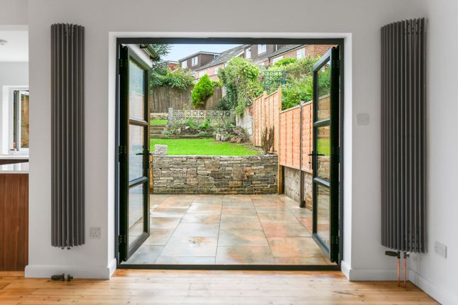 56 Greenfield Crescent, Brighton photo 4