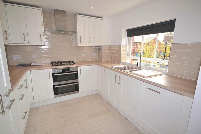 4, Vittoria Court, Dorchester photo 2