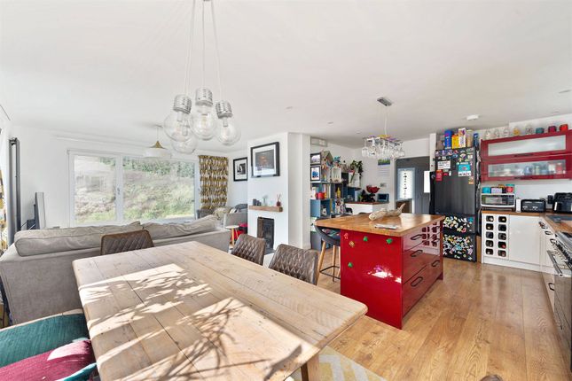 4, Trerieve Estate, Torpoint photo 3