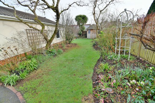 94, Church Road, Ferndown photo 4