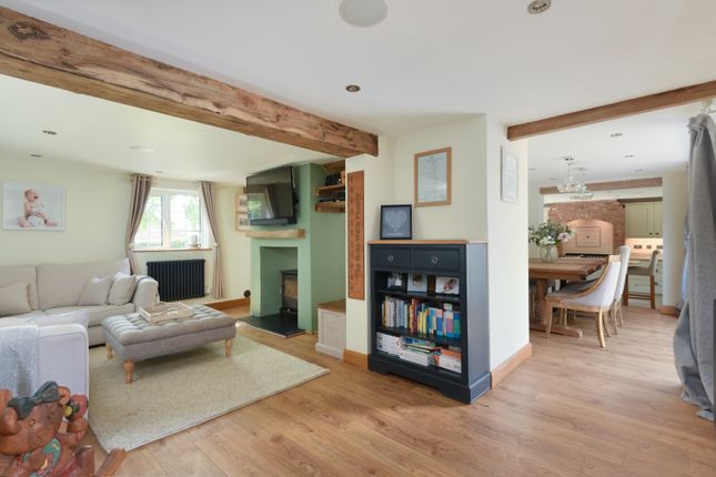 Romney Cottage, Bonnington Road, Ashford photo 4