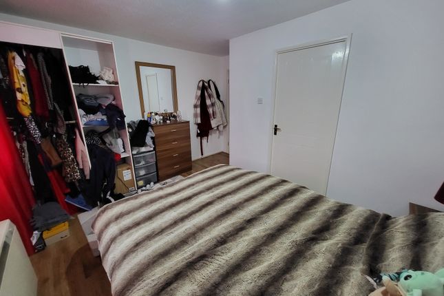 Flat for sale in Stretford Road, Hulme, Manchester.