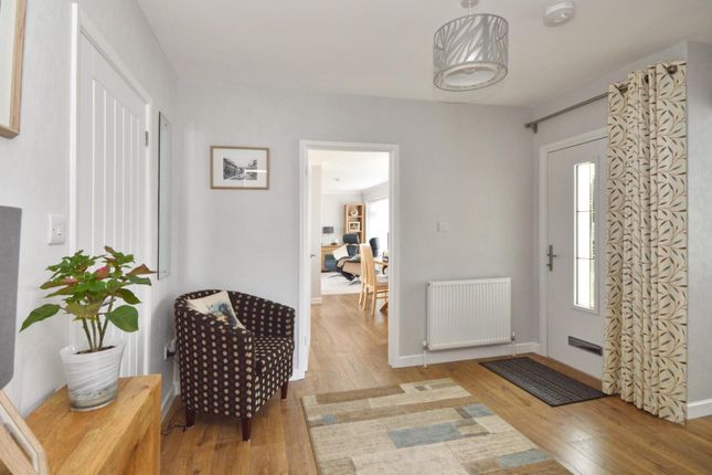 2, Rectory Close, Bath photo 2