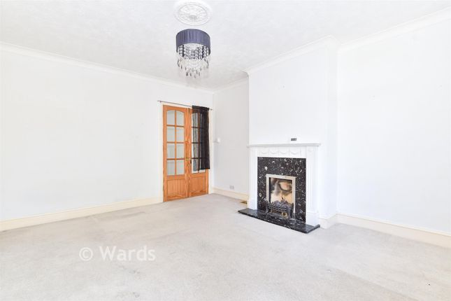 4-bed semi-detached on 5, Little Buckland Avenue, Maidstone, £450,000