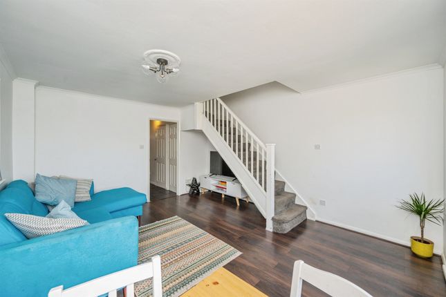 17, Dawsmere Close, Derby photo 4