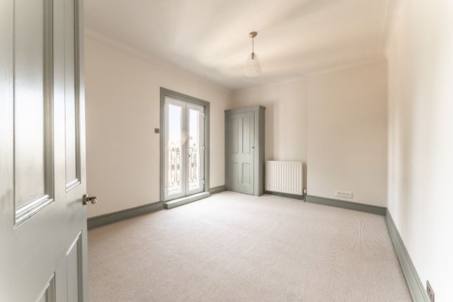 49C Glenesk Road, London, Greater London photo 4