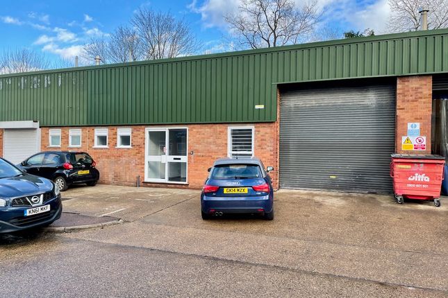 Thumbnail Industrial to let in Unit 10, Sphere Industrial Estate, Campfield Road, St Albans