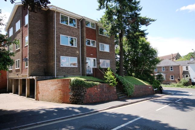 Flat to rent in St Pauls Road West, Dorking