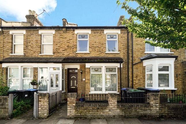 Thumbnail Terraced house for sale in Hawthorn Grove, Enfield