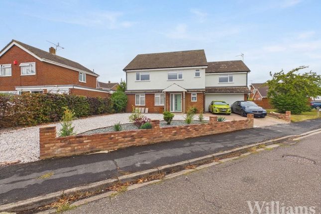 4-bed detached on 28 Langdon Avenue, Aylesbury, £925,000