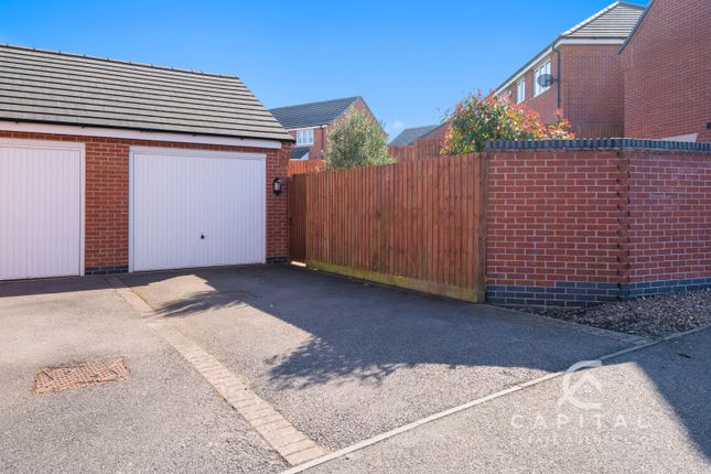 8, Cowslip Lane, Thurnby, Leicester photo 5
