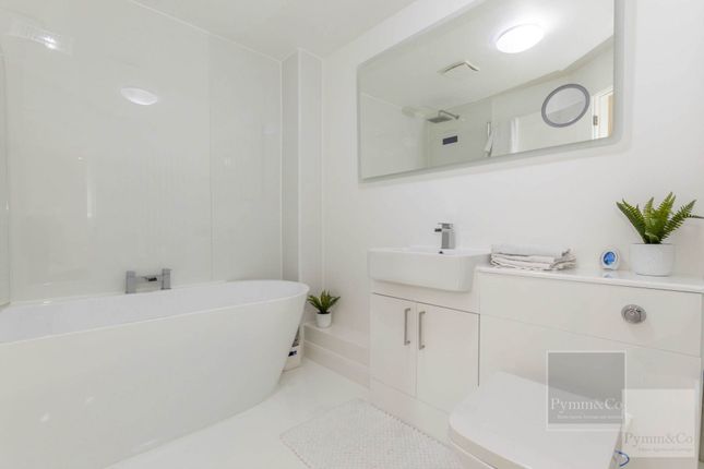 Apartment 1, Regency Court, Lower Clarence Road, Norwich photo 4