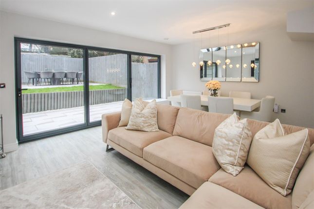 Semi-detached house for sale in Burntwood Way, Brentwood