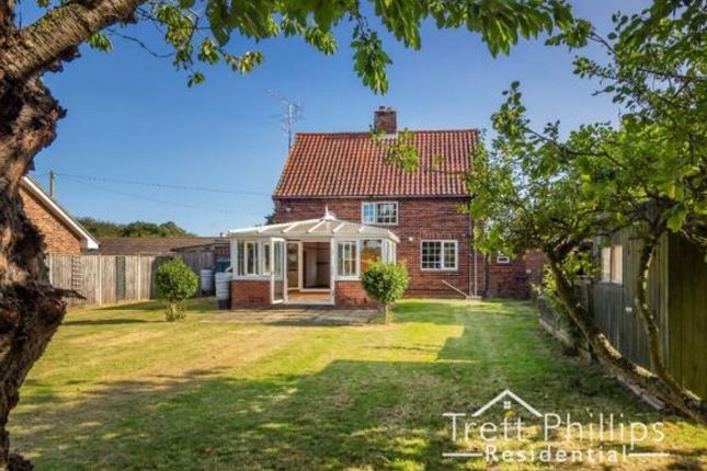 Detached house for sale in Barnfield Close, Hickling, Norwich