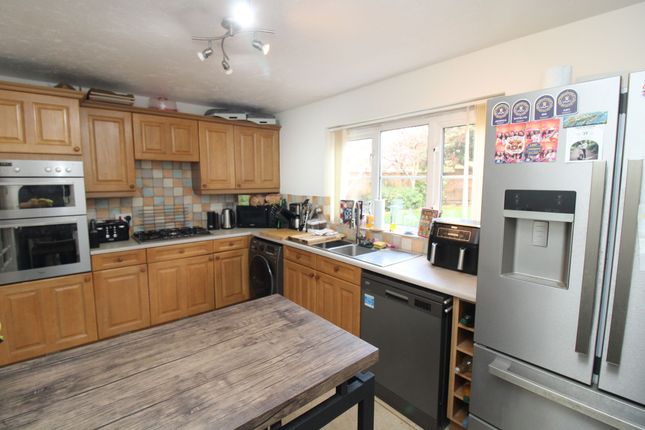 32 Lutyens Drive, Paignton photo 4