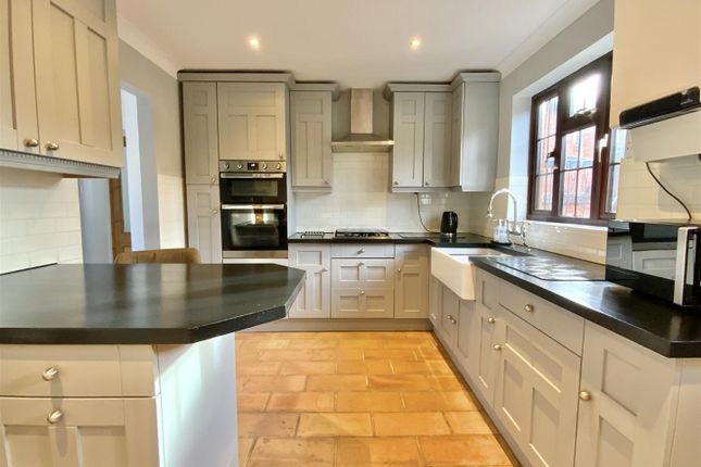 6, Newport Road, Milton Keynes photo 3